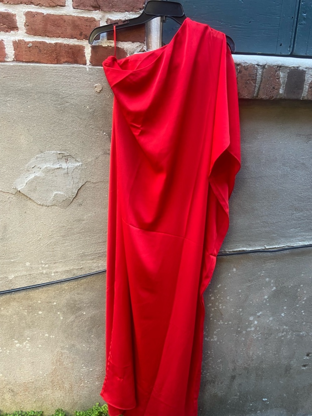 Red One-Shoulder Draped Evening Dress M